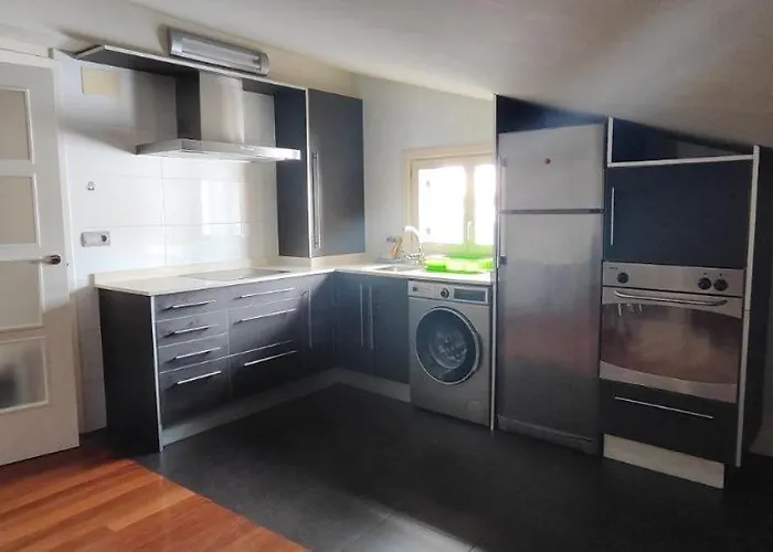 Intxausti Apartment Bermeo